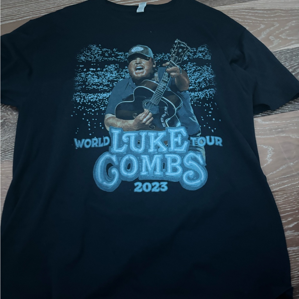 Luke Combs Tour shirt